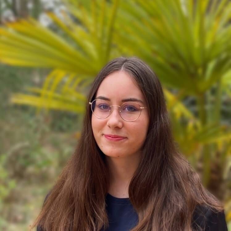 sarah-peculier.jpeg